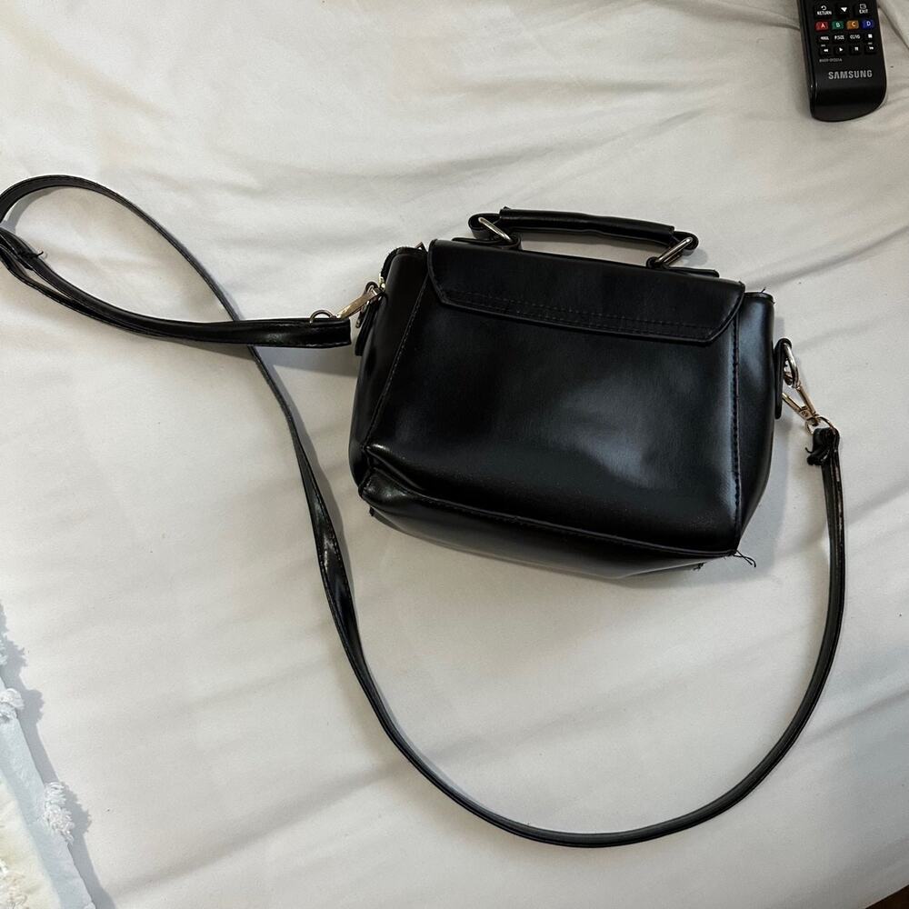 Shoulder Bag - Picture 4 of 4